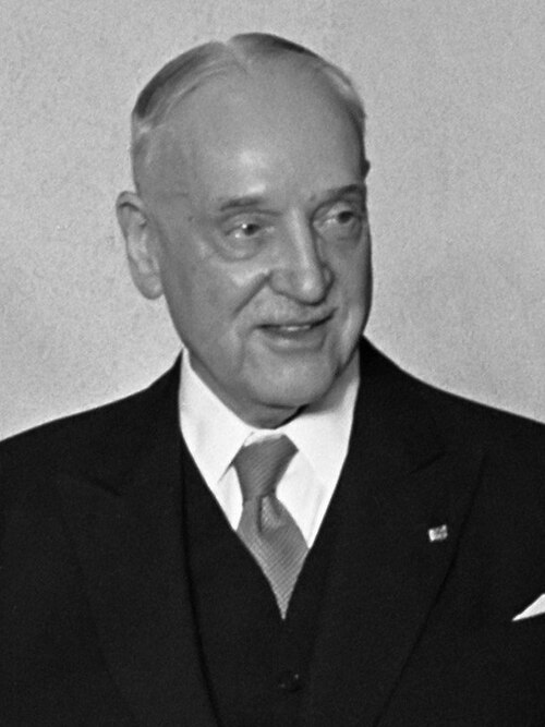 Porträt von Adolf Schärf