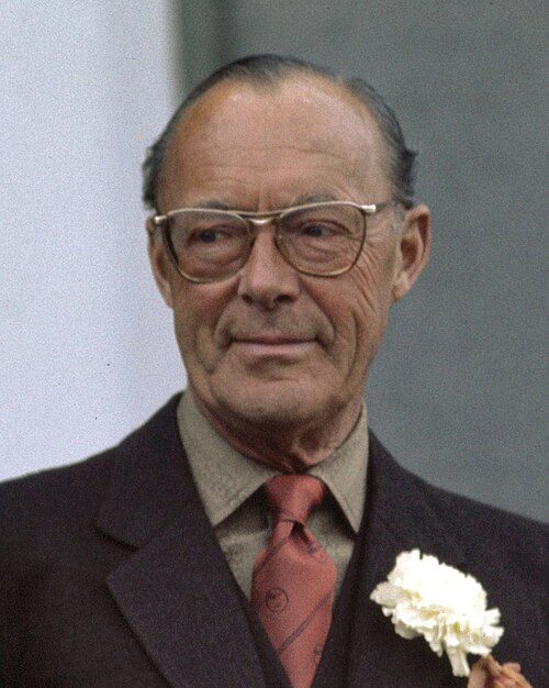 Porträt von Bernhard zur Lippe-Biesterfeld