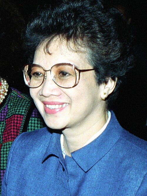 Porträt von Corazon Aquino