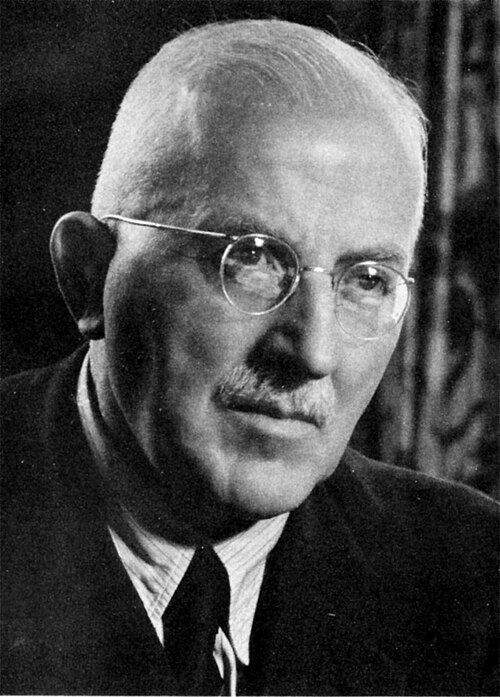 Porträt von Hermann Staudinger