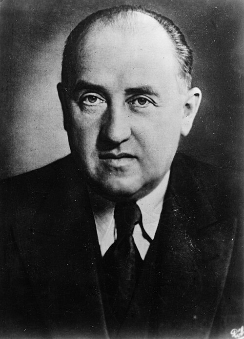 Porträt von Walther Funk